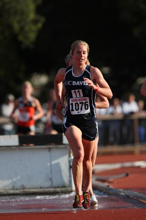 2010 Stanford Invite-College-032.JPG - 2010 Stanford Invitational, March 26-27, Cobb Track and Angell Field, Stanford,CA.